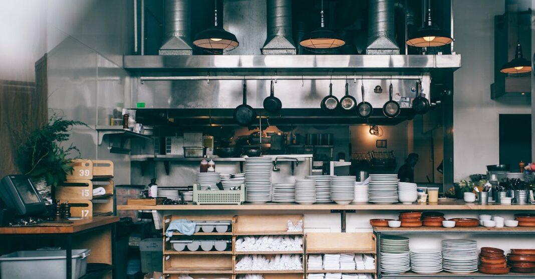 découvrez l'art culinaire avec nos chefs passionnés, qui allient créativité et savoir-faire pour vous offrir des plats savoureux et uniques. plongez dans un monde de saveurs et d'innovation gastronomique.