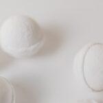 Bombes De Bain Maison : DIY Aromatique En 5 Étapes découvrez nos bombes de bain artisanales, formulées avec des ingrédients naturels pour une expérience de spa à domicile. offrez-vous un moment de détente avec des parfums envoûtants et des couleurs éclatantes qui transforment votre baignoire en un oasis de bien-être.