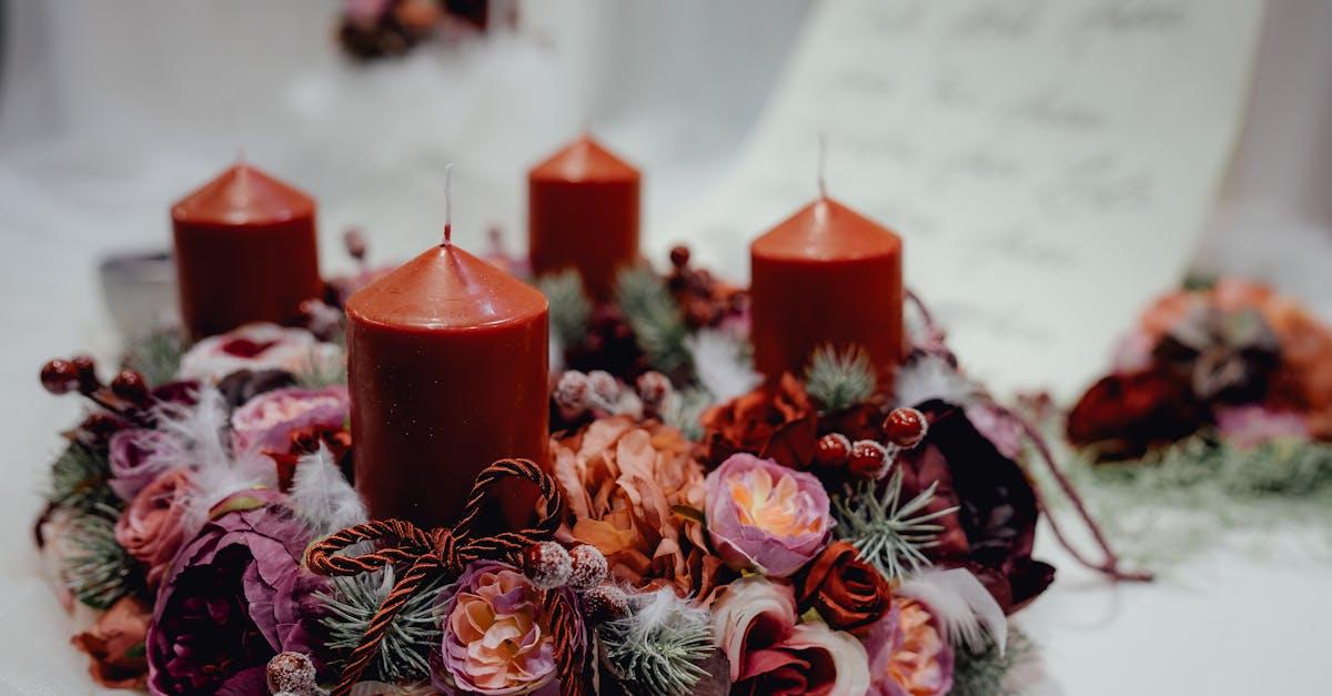 découvrez notre collection de centres de table de noël, alliant élégance et magie des fêtes. transformez votre table en un véritable chef-d'œuvre festif avec des décorations uniques et scintillantes qui éblouiront vos invités.