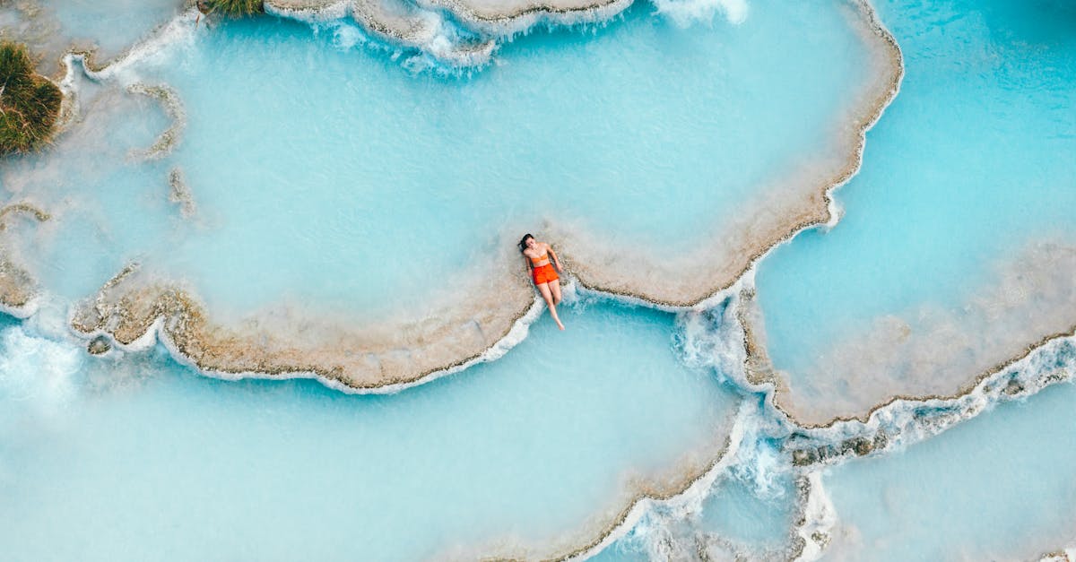 découvrez l'expérience unique d'un spa en plein air, où la nature rencontre le bien-être. profitez de moments de détente, de massages relaxants et de soins revitalisants, tout en vous immergeant dans un cadre naturel apaisant.