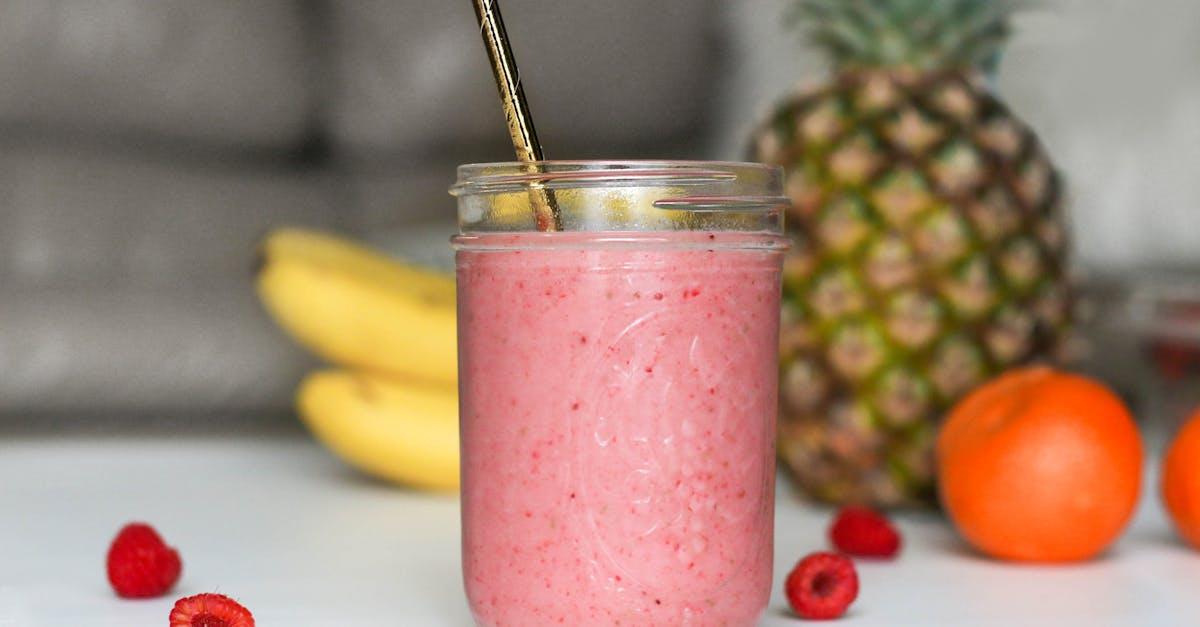 découvrez une variété de recettes de smoothies savoureux et sains, parfaits pour faire le plein d'énergie tout au long de la journée. des ingrédients frais et des combinaisons innovantes pour ravir votre palais et booster votre vitalité.