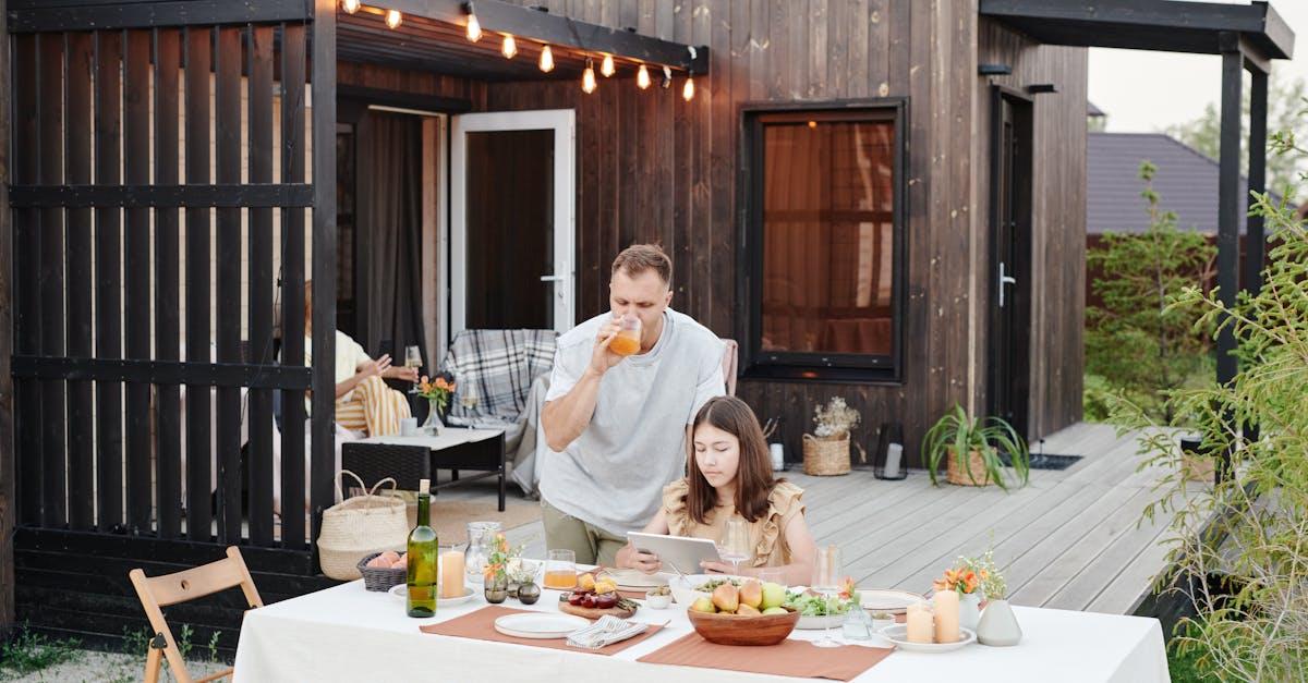 découvrez le concept de staycation : une manière parfaite de profiter de vacances reposantes chez soi ou dans votre région. évitez le stress des voyages tout en explorant des activités locales, des destinations cachées et des expériences uniques. transformez votre quotidien en une escapade inoubliable!