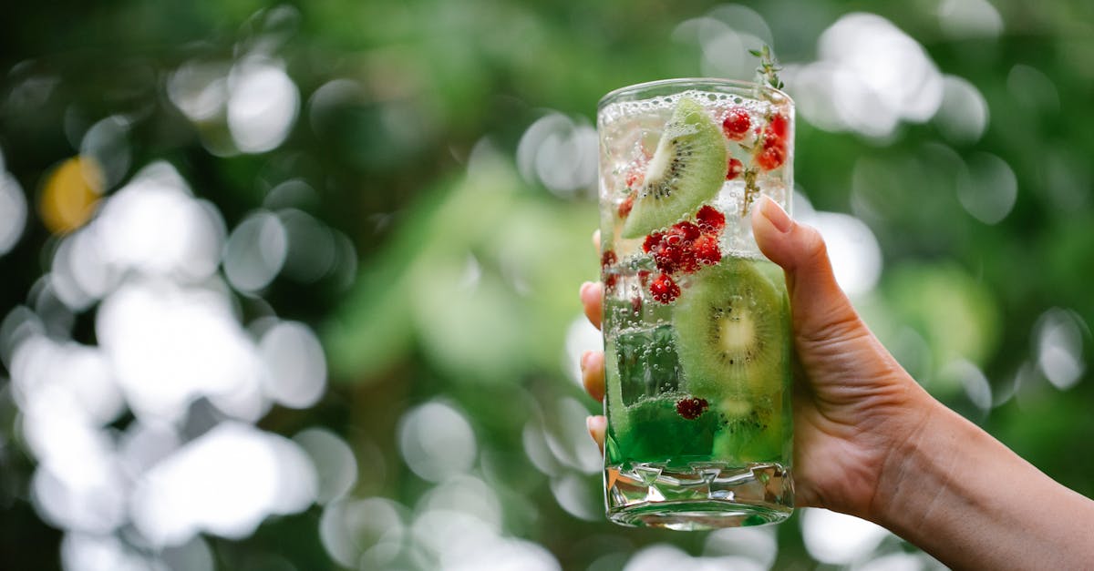 découvrez tout ce qu'il faut savoir sur les currants, ces petites baies riches en saveurs et en nutriments. apprenez à les cultiver, les utiliser en cuisine et leurs bienfaits pour la santé.