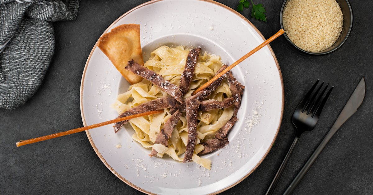 découvrez la tomate black krim, une variété savoureuse appréciée pour sa chair juteuse et sa couleur unique. parfaite pour vos salades, sauces ou plats cuisinés, elle ajoutera une touche délicieuse et colorée à vos recettes.