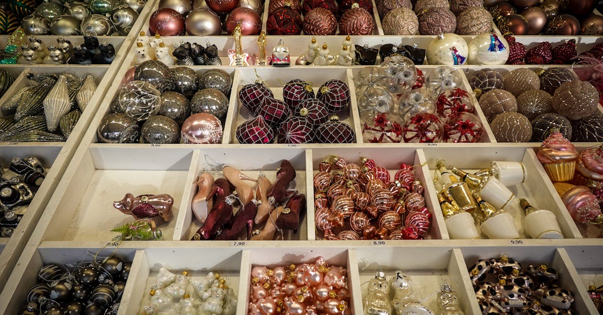 découvrez nos magnifiques décorations de sapins de noël pour illuminer vos fêtes. transformez votre intérieur avec des ornements variés, des guirlandes étincelantes et des embellissements uniques qui apporteront magie et chaleur à votre noël.