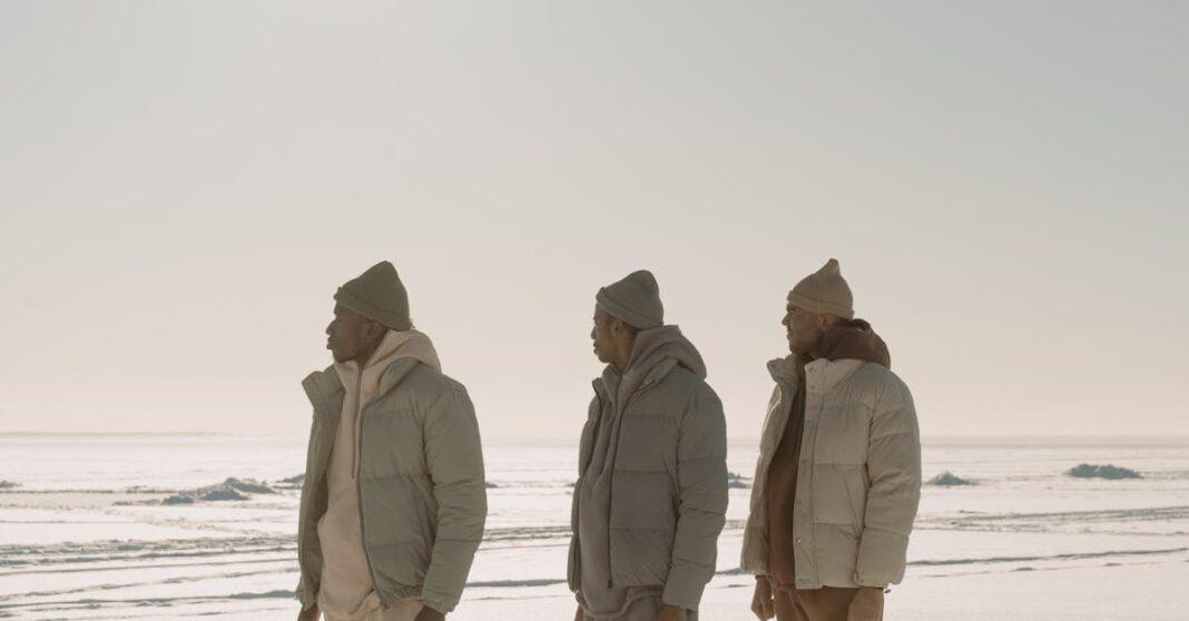 découvrez l'univers fascinant des couches froides, un phénomène climatique essentiel qui influence nos écosystèmes et notre climat. apprenez comment ces strates d'air froid se forment, leurs impacts sur la météo et leur rôle dans la régulation de la température terrestre.