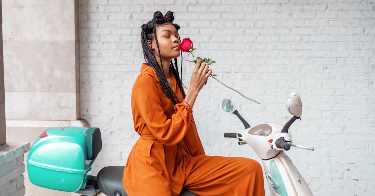 découvrez notre sélection de mini roses, de petites fleurs aux pétales délicats qui apporteront une touche d'élégance et de douceur à votre espace. idéales pour des bouquets, des décorations ou tout simplement pour égayer votre intérieur, nos mini roses sont le choix parfait pour les amateurs de beauté florale.