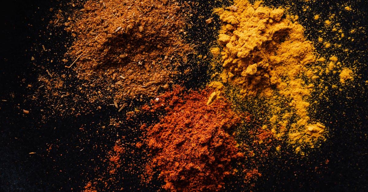 découvrez le paprika, cette épice colorée et aromatique qui rehausse vos plats avec une touche de chaleur et de saveur. apprenez tout sur ses variétés, ses bienfaits pour la santé et des recettes pour l'intégrer dans votre cuisine.
