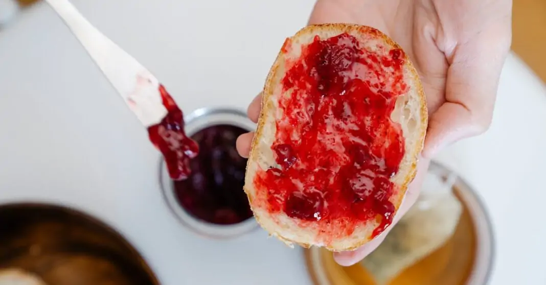 découvrez l'art de la conservation avec nos astuces et techniques pour préserver vos aliments, saveurs et bienfaits. apprenez à prolonger la fraîcheur et à savourer chaque bouchée grâce à nos conseils sur les méthodes de mise en conserve, de fermentation et de stockage.