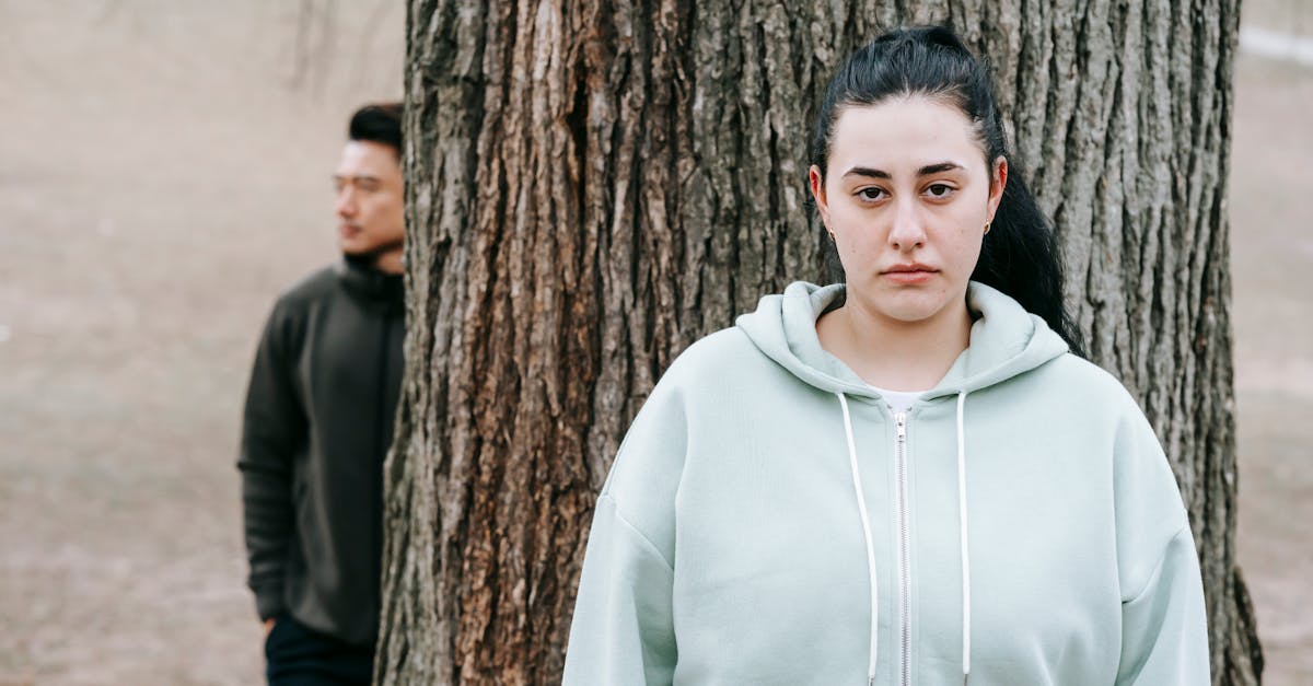 la dépression saisonnière, également connue sous le nom de trouble affectif saisonnier (tas), est un type de dépression qui survient à certains moments de l'année, souvent en hiver. découvrez les symptômes, les causes et les conseils pour affronter cette condition et améliorer votre bien-être mental.