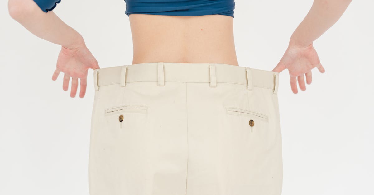 découvrez tout sur la taille de la glycine : conseils pratiques, techniques de taille et moments idéaux pour optimiser la floraison et la santé de votre plante.