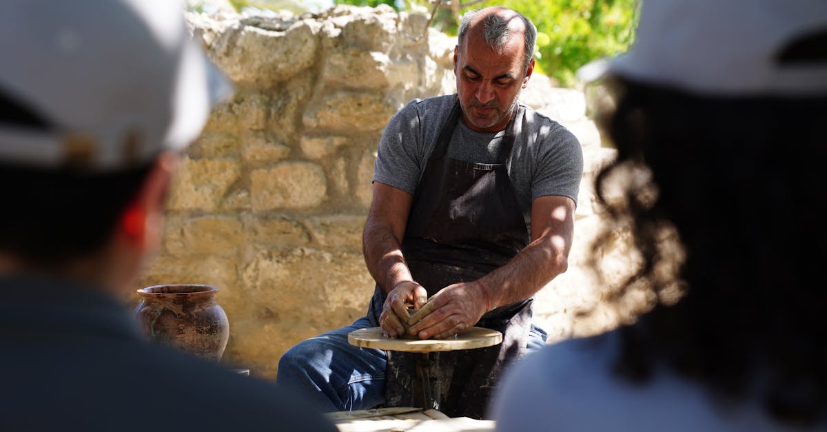 découvrez tous nos conseils pour la culture de la calibrachoa, une plante aux fleurs colorées et délicates, parfaite pour embellir vos jardins et balcons. apprenez les techniques de plantation, d'entretien et de propagation pour profiter pleinement de cette belle espèce.