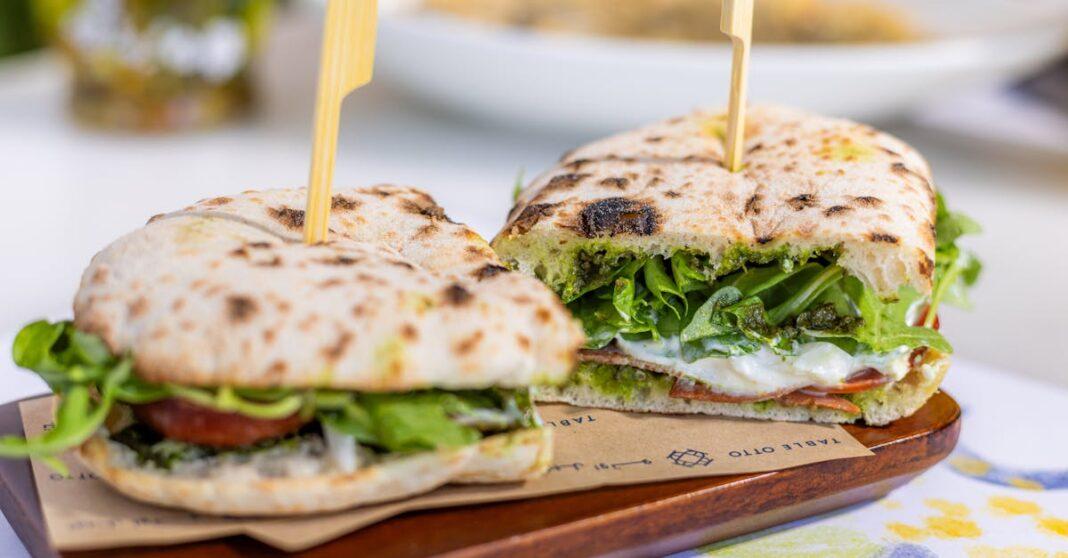 découvrez le bali tomato, une variété de tomate exotique connue pour sa saveur unique, sa chair juteuse et sa couleur éclatante. idéale pour sublimer vos plats estivaux et apporter une touche d’originalité à votre cuisine.