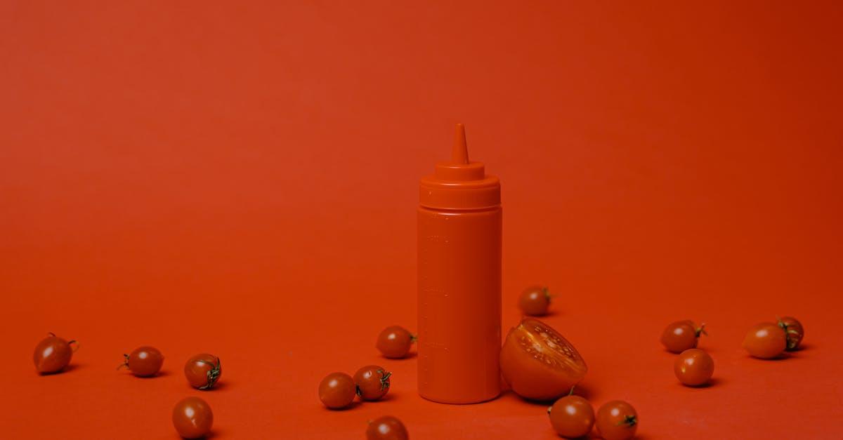 découvrez la black cherry tomato, une variété de tomate cerise à la couleur sombre et à la saveur sucrée intense. idéale pour vos salades, apéritifs et recettes gourmandes !