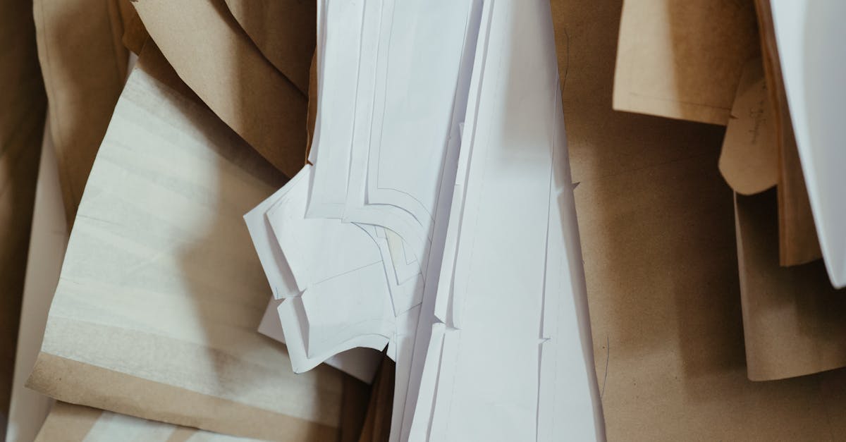 découvrez tout sur le cutting : techniques, conseils nutritionnels et entraînements pour sculpter votre corps, perdre de la graisse et obtenir une silhouette définie.