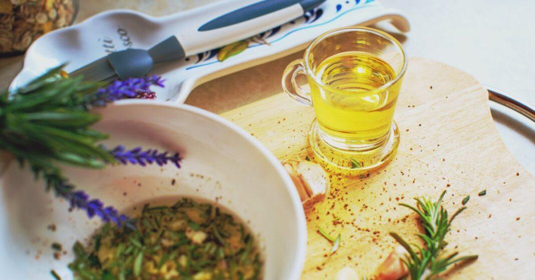 découvrez tous les bienfaits de l'infusion à l'ail : une boisson naturelle aux vertus santé, idéale pour renforcer votre immunité et faciliter la digestion. recettes et conseils d’utilisation.