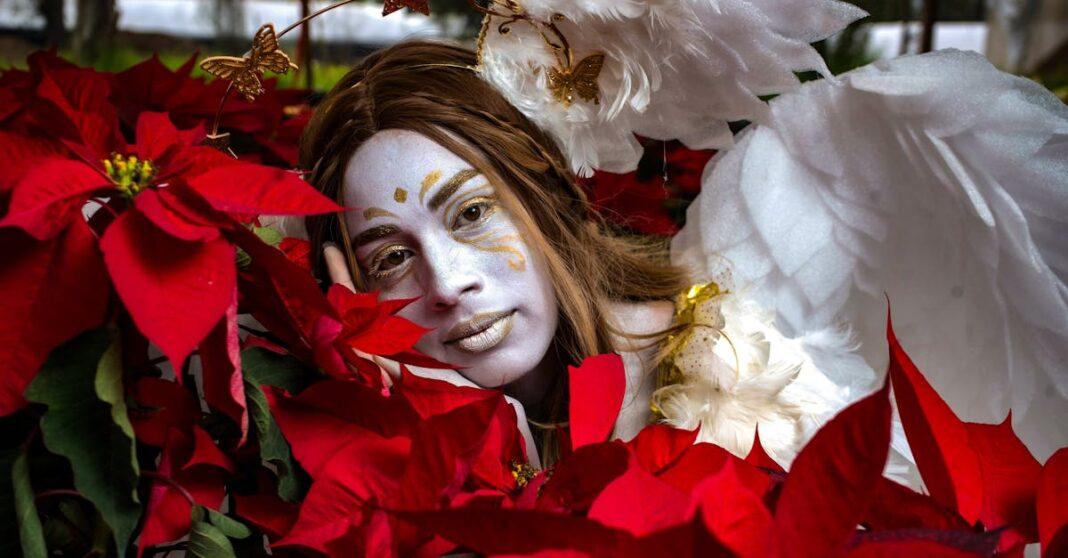 découvrez nos couronnes de noël uniques pour sublimer votre décoration festive. ajoutez une touche magique à vos fêtes avec des couronnes traditionnelles ou originales, parfaites pour accueillir vos invités !