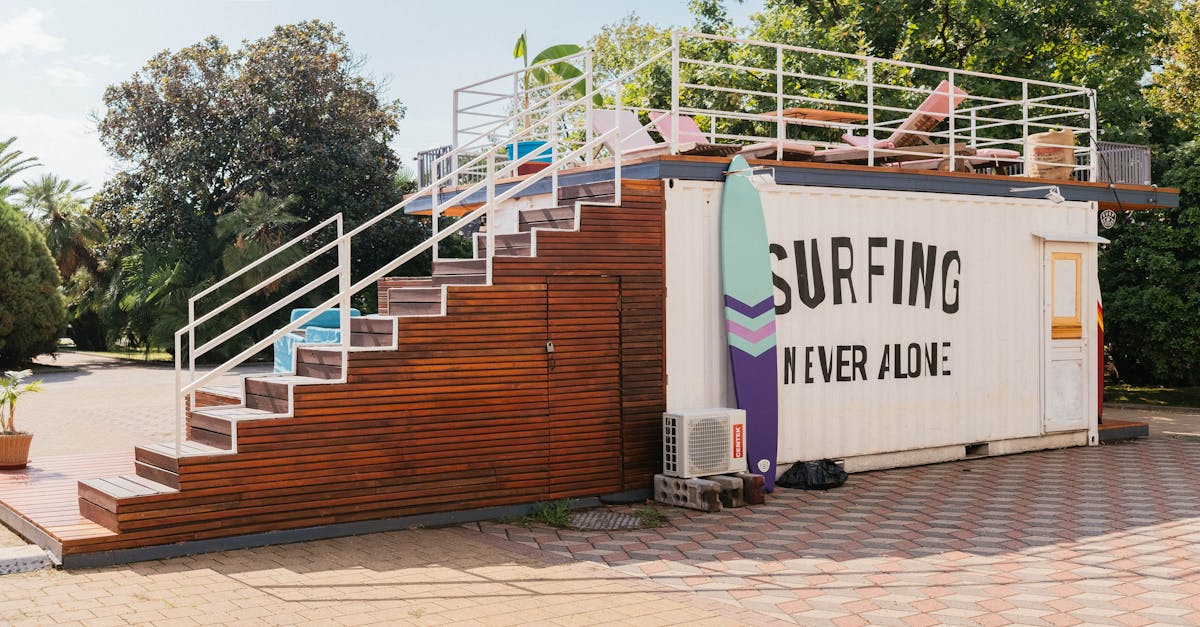 découvrez comment aménager une terrasse tropicale : idées de décoration, plantes exotiques et conseils pratiques pour créer un espace extérieur chaleureux et dépaysant.