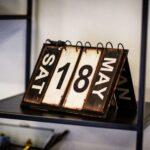 Calendrier du Carême 2019: menus et règles jour par jour Rustic vintage calendar showing May 18th, perfect for antique decor aesthetics.